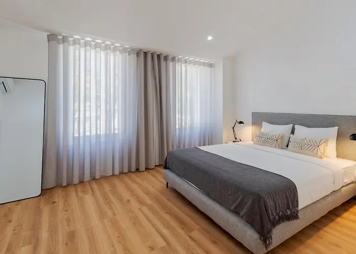 Simple Life Ii * Σετούμπαλ